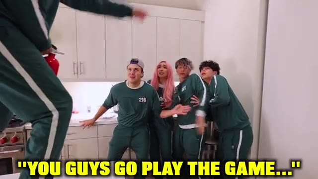 Trying The SQUID GAME Honeycomb Candy Challenge