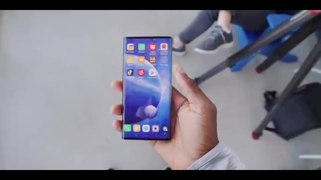 Xiaomi Mi Mix Alpha Impressions: The Wraparound Display!