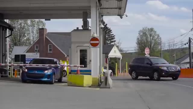 The US-Canada border splits this road down the middle
